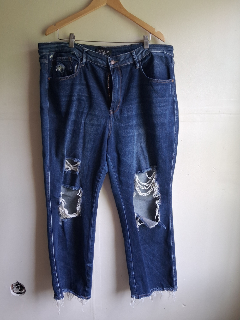 Judy Blue Distressed Dark Blue Boyfriend Jeans